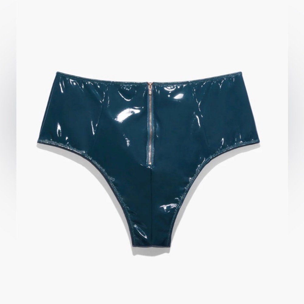 Savage X Fenty Leather Tease Vinyl Bandeau & High-Waisted Panty | Green | NWT - Picture 4 of 14